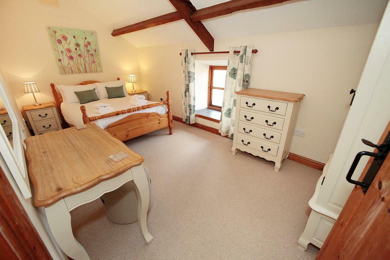 Cilhendre Holiday Cottages - The Dairy Swansea Exterior foto